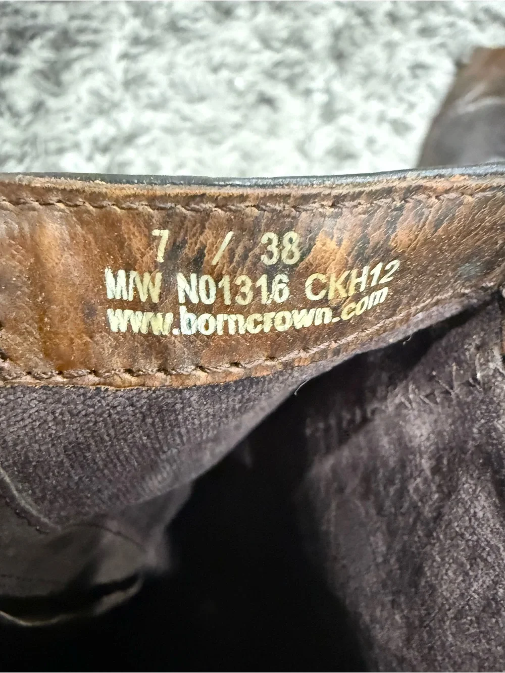Born womens knee